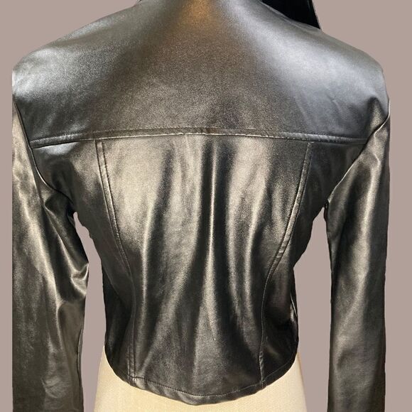 Black Faux Leather Cropped Button Down Lightweight Jacket - Picture 4 of 13